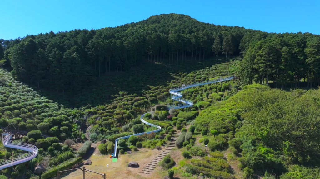 長崎県佐世保市の長串山公園と周辺の自然をドローンで空撮